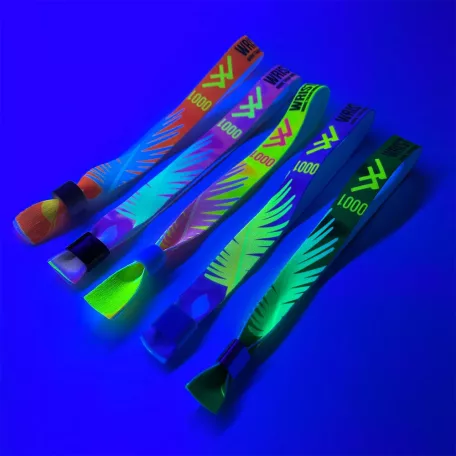 Bratari textile(15x340mm, cu imprimare colora FLUO pe o parte, date variabile) - cu inel din bambus/plastic de inca folosinta